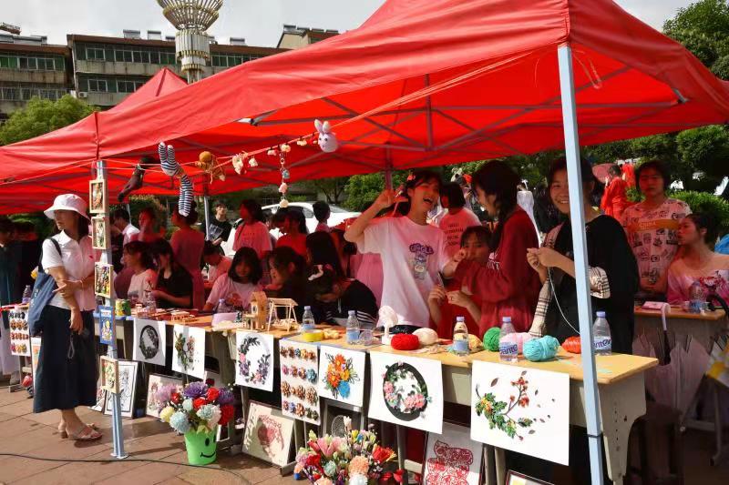 1764898289184378.jpg d05954ff08c5fed35850eba3ba57f6.jpg